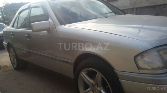 Mercedes C 180 1996, 270,000 km - 1.8 l - Bakı
