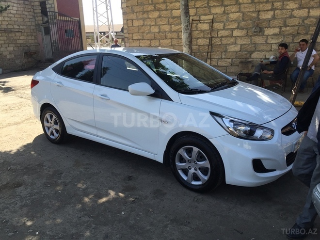 Hyundai Accent 2011, 91,000 km - 1.4 л - Gəncə