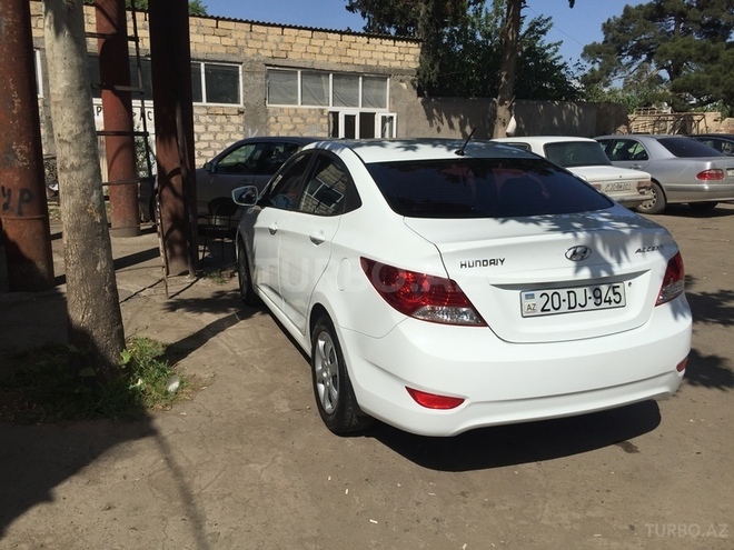 Hyundai Accent 2011, 91,000 km - 1.4 л - Gəncə