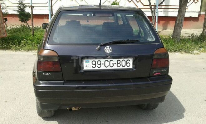 Volkswagen Golf 1997, 210,000 km - 1.8 l - Sumqayıt