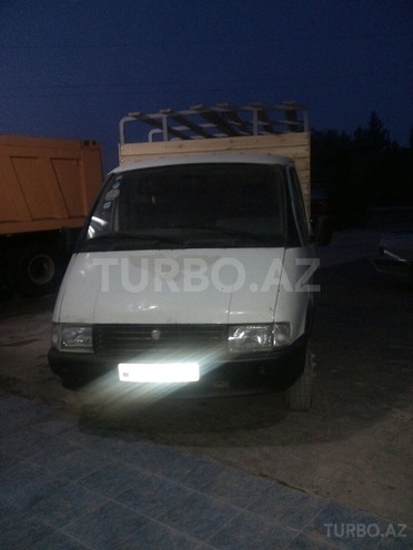 GAZ 330202-740 1998, 0 km - 0.1 l - Saatlı