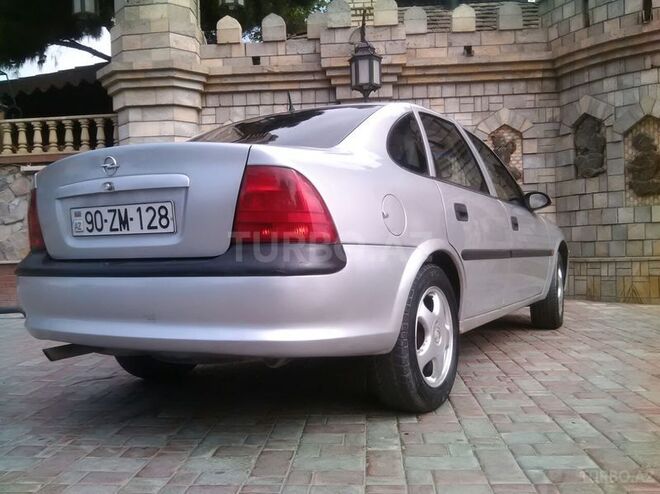 Opel Vectra 1998, 265,000 km - 2.0 л - Bakı