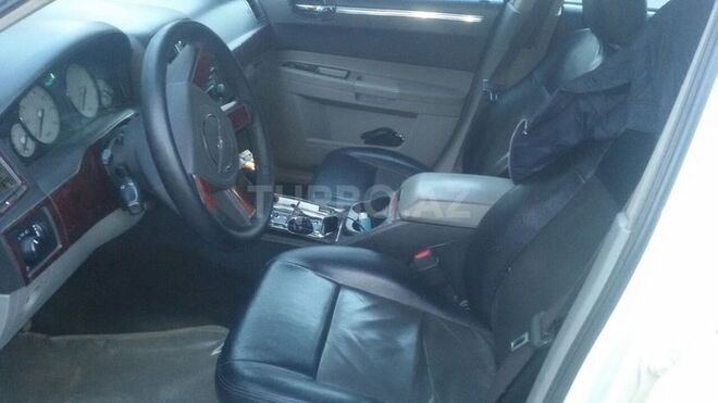 Chrysler 300C 2005, 160,000 km - 2.7 l - Bakı