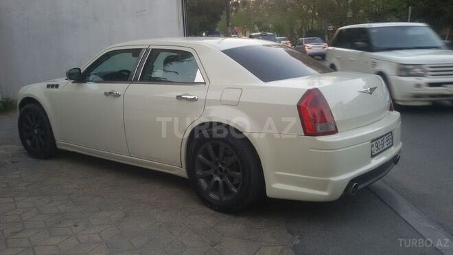 Chrysler 300C 2005, 160,000 km - 2.7 l - Bakı