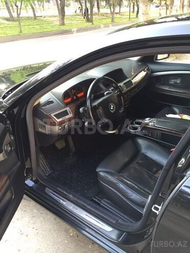 BMW 745 2004, 249,000 km - 4.4 l - Bakı