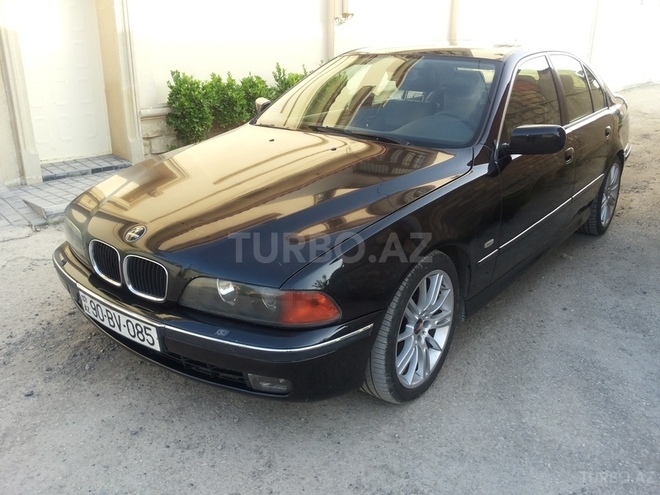 BMW 528 2000, 300,000 km - 2.8 l - Bakı