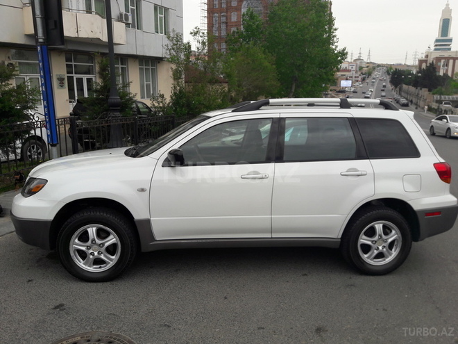 Mitsubishi Outlander 2002, 160,000 km - 2.4 l - Bakı