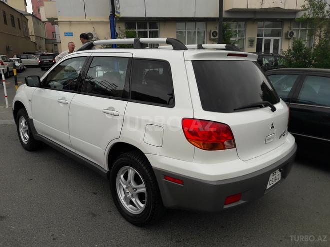 Mitsubishi Outlander 2002, 160,000 km - 2.4 l - Bakı