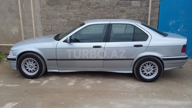 BMW 318 1994, 3,120,000 km - 1.8 l - Bakı