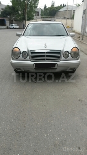 Mercedes E 230 1995, 340,000 km - 2.3 l - Bakı