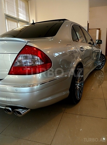 Mercedes E 320 2002, 293,699 km - 3.2 l - Bakı