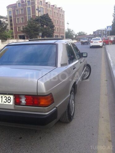 Mercedes 190 1990, 390,000 km - 2.0 l - Bakı