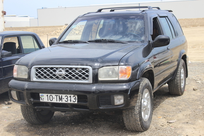 Nissan Pathfinder 2001, 243,000 km - 3.5 l - Bakı