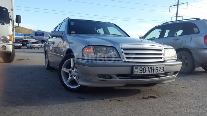 Mercedes C 220 1999, 300,000 km - 2.2 л - Bakı