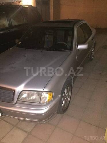 Mercedes C 230 2000, 216,000 km - 2.3 l - Bakı