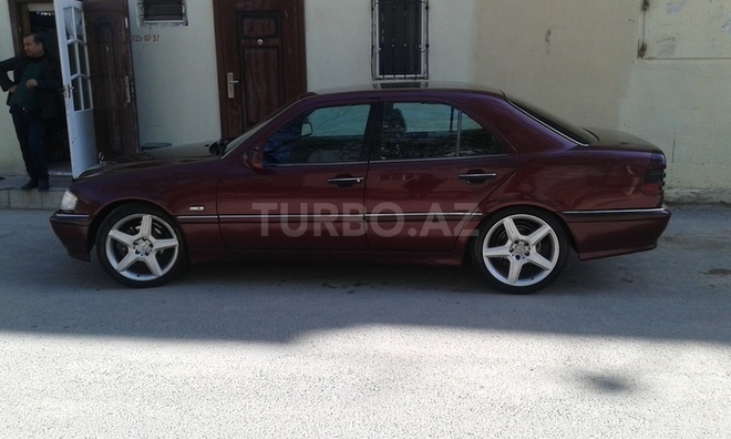 Mercedes C 230 1997, 321,000 km - 2.3 л - Sumqayıt