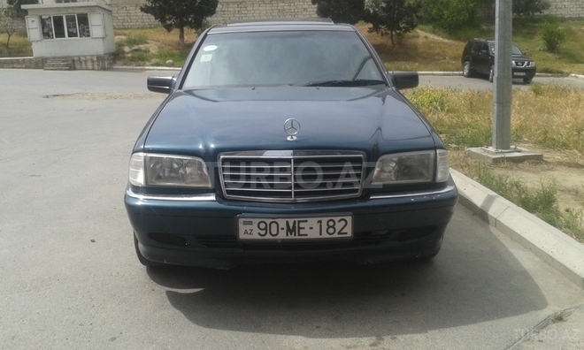 Mercedes C 250 1995, 285,000 km - 2.5 л - Bakı