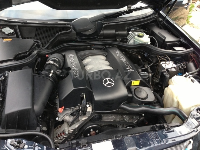 Mercedes E 320 2001, 188,000 km - 3.2 l - Bakı