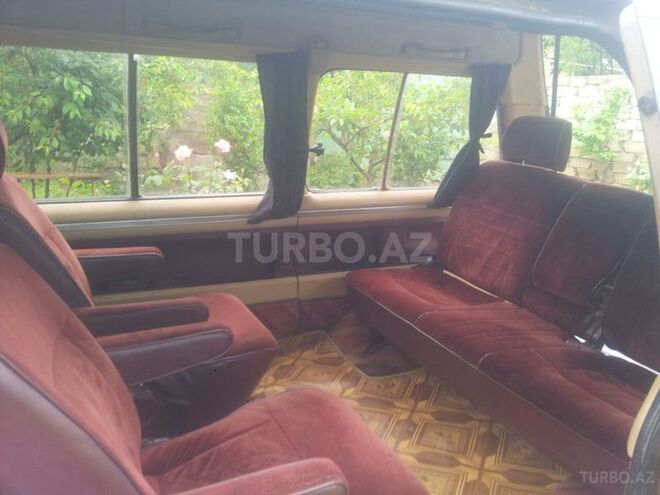 Toyota  1989, 568,906 km - 2.0 l - Bakı