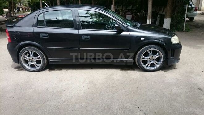 Opel Astra 2000, 200,000 km - 1.6 l - Bakı