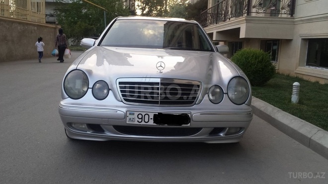 Mercedes E 270 1999, 395,001 km - 2.7 л - Bakı