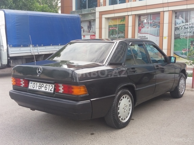Mercedes 190 1991, 356,545 km - 2.0 l - Bakı