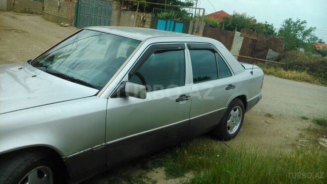 Mercedes E 230 1993, 400,000 km - 2.3 l - Bakı