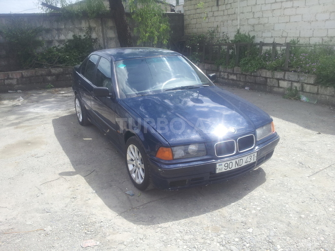 BMW 318 1991, 222,222 km - 1.8 l - Quba