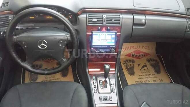 Mercedes E 270 2000, 330,000 km - 2.7 л - Bakı