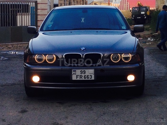 BMW 525 2003, 136,000 km - 2.5 l - Bakı