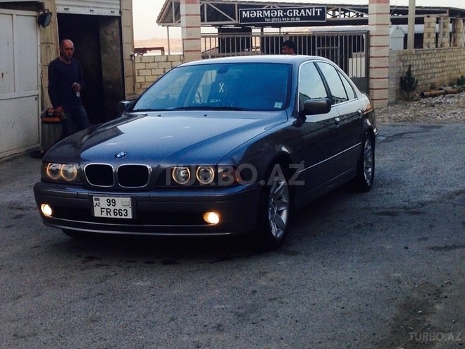 BMW 525 2003, 136,000 km - 2.5 l - Bakı