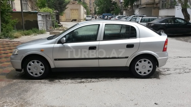 Opel Astra 1998, 210,000 km - 1.6 l - Bakı