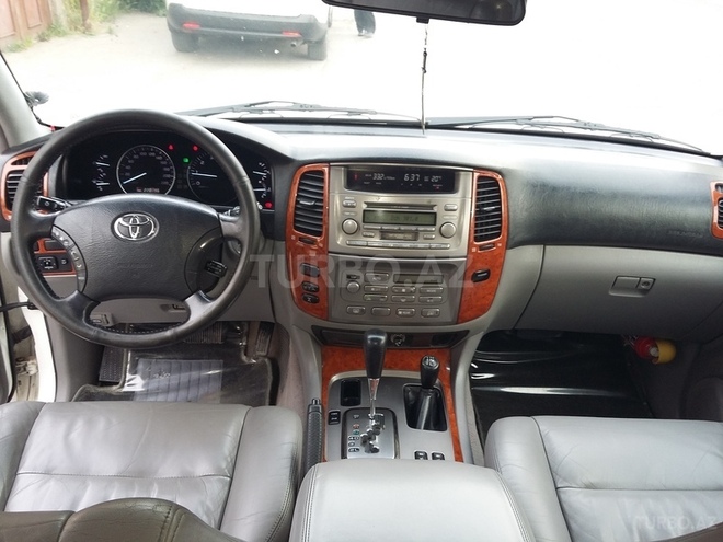Toyota Land Cruiser 2004, 215,600 km - 4.7 l - Bakı