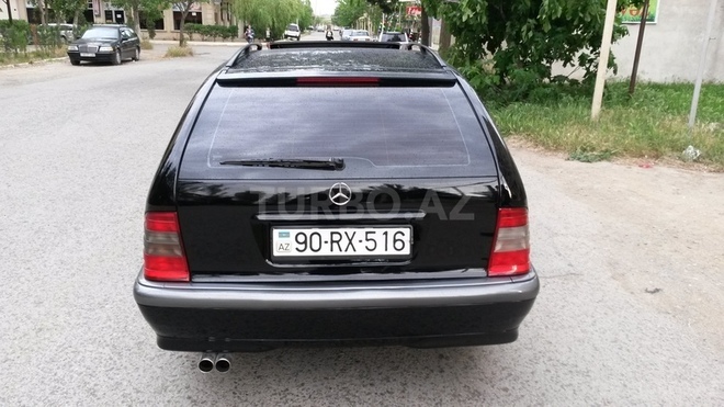 Mercedes C 200 2000, 225,000 km - 2.0 л - Bakı