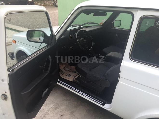 LADA (VAZ) Niva 2015, 10,000 km - 1.7 л - Bakı