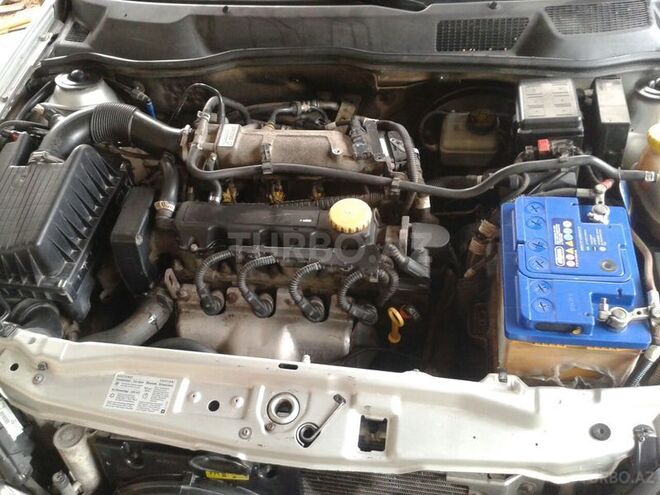 Opel Astra 2002, 131,000 km - 1.6 l - Bakı