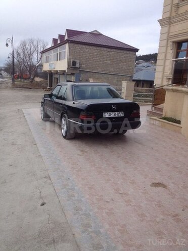 Mercedes E 230 1991, 119,961 km - 2.3 l - Bakı