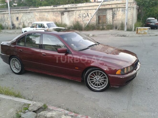 BMW 540 2001, 296,000 km - 4.4 l - Bakı