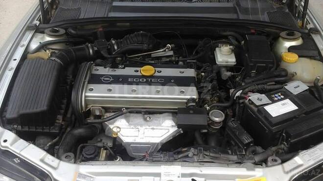 Opel Vectra 1998, 170,000 km - 1.8 l - Bakı
