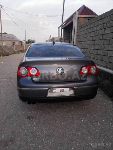 Volkswagen Passat 2005, 193,000 km - 2.0 л - Bakı