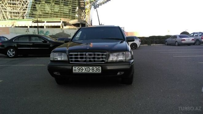 Mercedes C 220 1993, 424,495 km - 2.2 l - Bakı