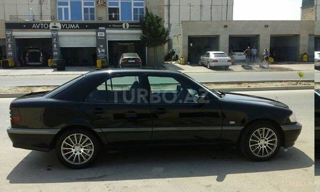 Mercedes C 230 1999, 250,000 km - 2.3 l - Sumqayıt