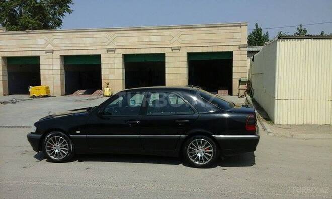 Mercedes C 230 1999, 250,000 km - 2.3 l - Sumqayıt