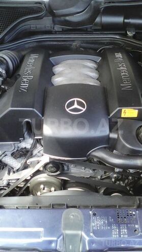 Mercedes E 240 1999, 290,000 km - 2.4 л - Bakı