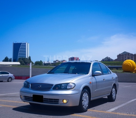 Nissan Sunny 2004, 182,000 km - 1.6 l - Bakı