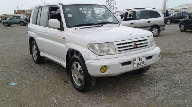 Mitsubishi Pajero io 2000, 150,000 km - 1.8 l - Sumqayıt