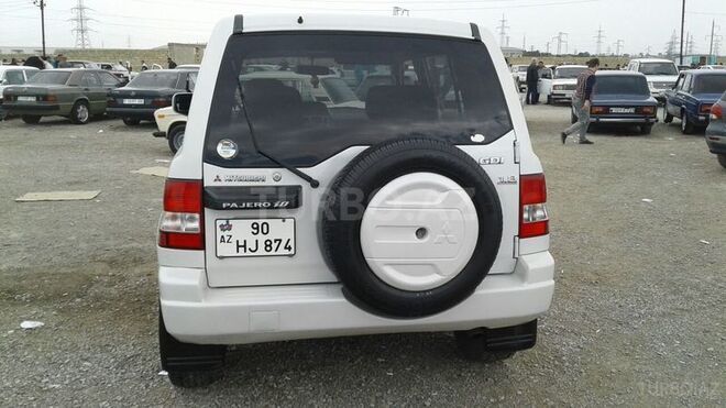 Mitsubishi Pajero io 2000, 150,000 km - 1.8 l - Sumqayıt