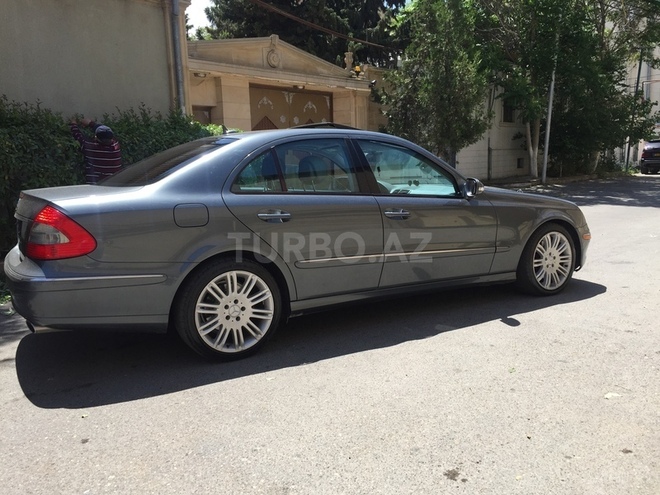 Mercedes E 350 2008, 89,000 km - 3.5 l - Bakı
