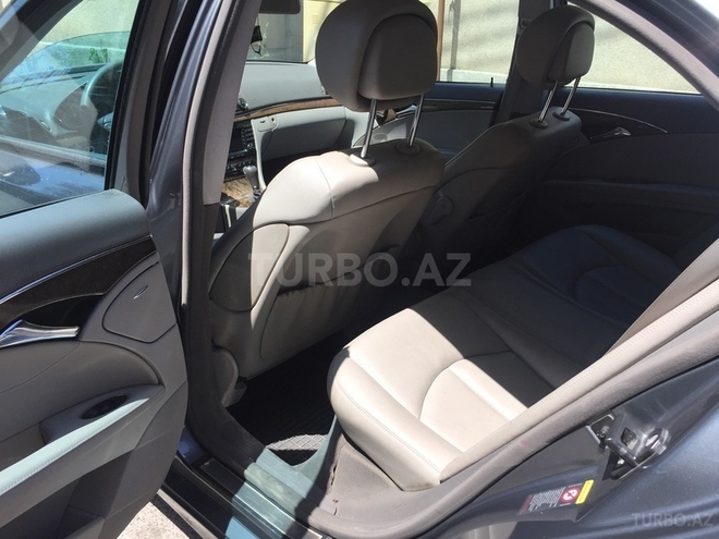 Mercedes E 350 2008, 89,000 km - 3.5 l - Bakı