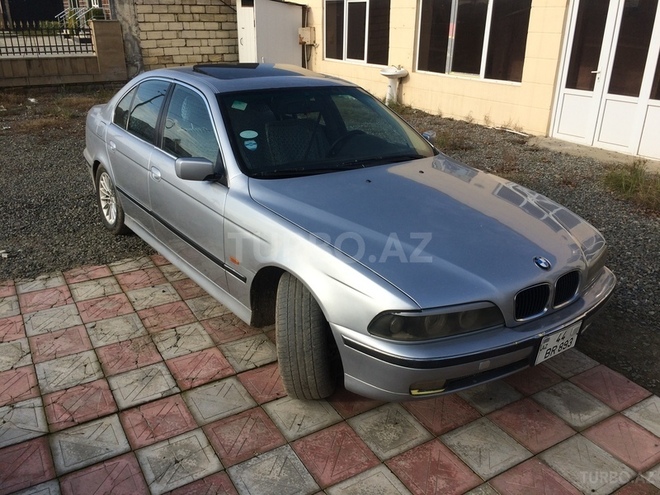 BMW 528 1996, 254,320 km - 2.8 l - Masallı